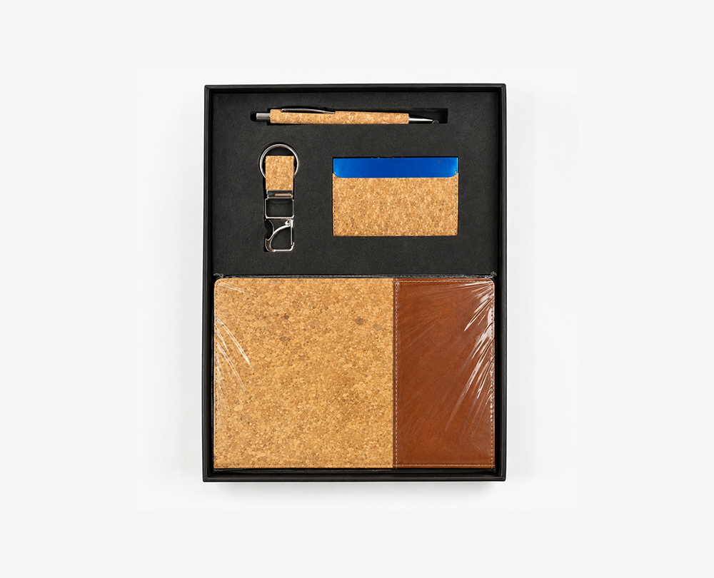 Dairy hamper set of 4(cork dairy + pen + keychain +card holder) - Image 5
